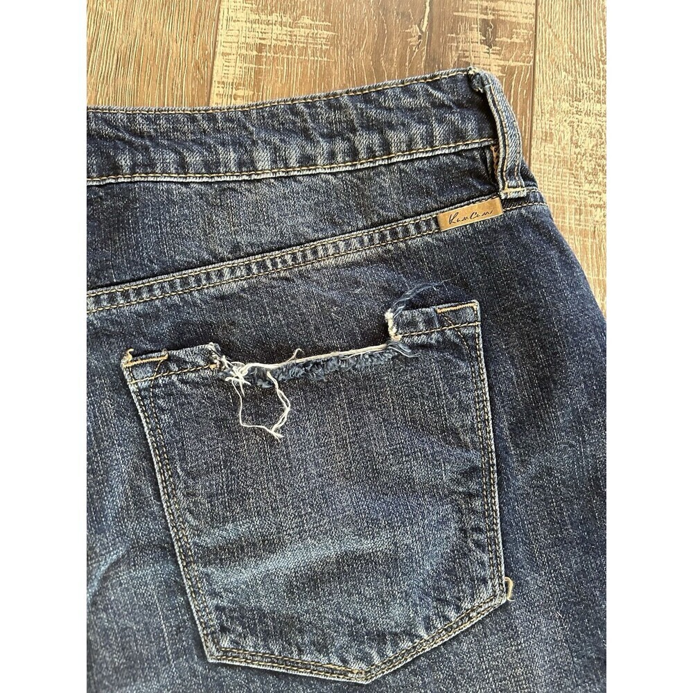 Kancan Distressed High Rise Frayed Hem Relaxed Denim Girlfriend Shorts 13/30 - Picture 4 of 11